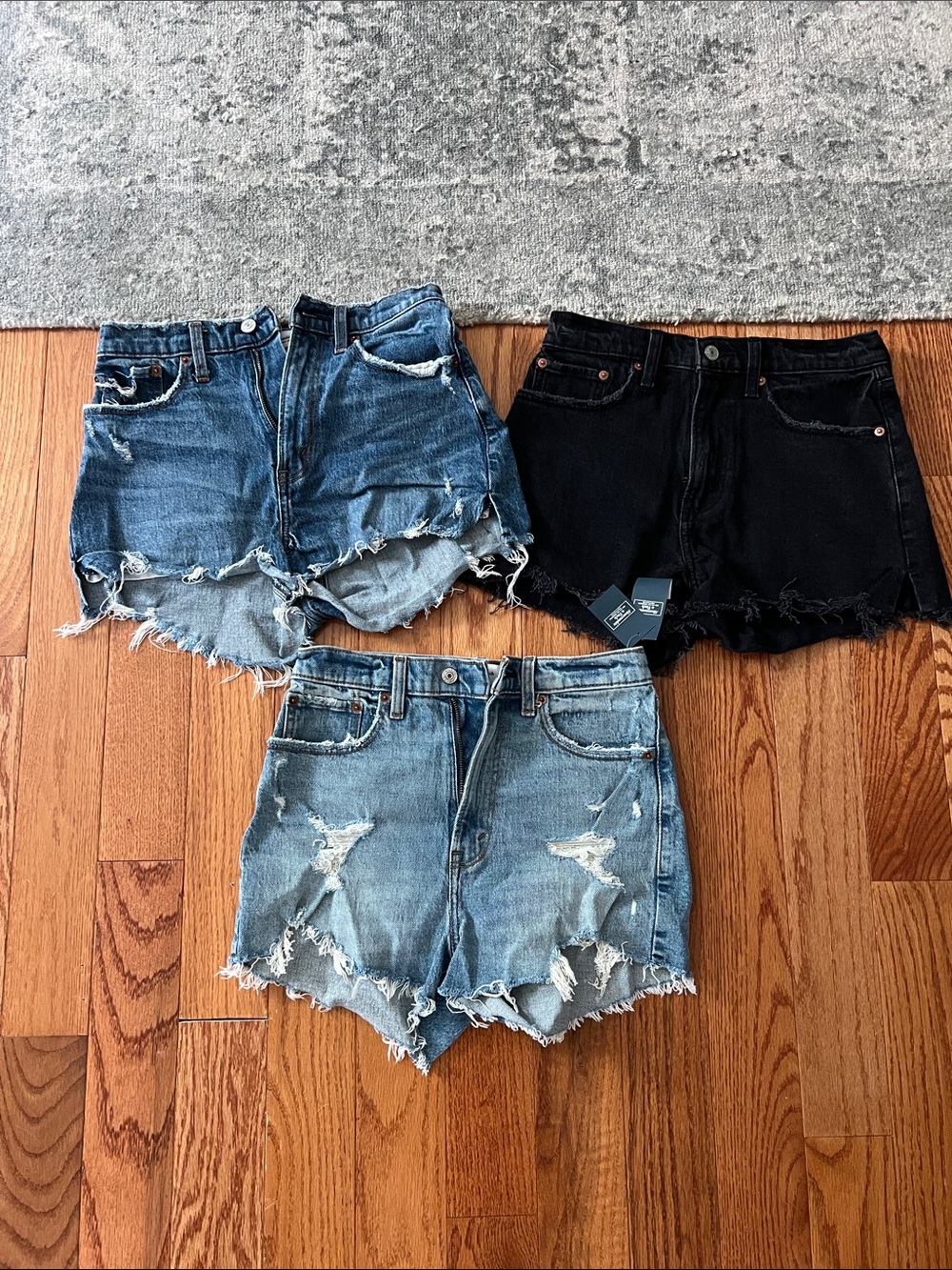 Women’s Abercrombie Denim Shorts bundle - Light and Dark Wash size 26